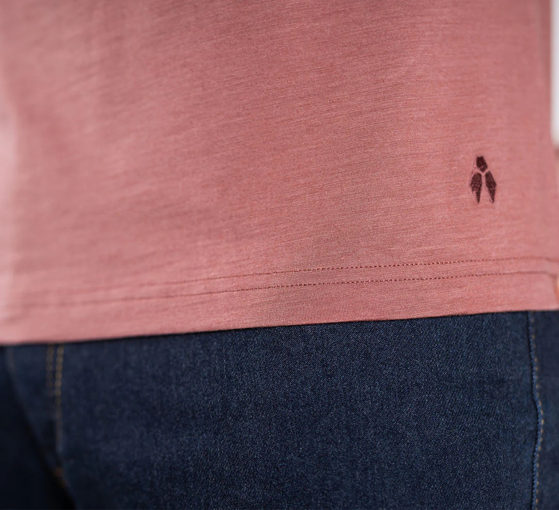 ACTION MERINO V-NECK TEE - Image 26