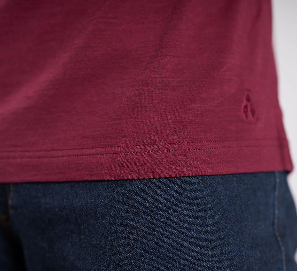 ACTION MERINO V-NECK TEE - Image 30