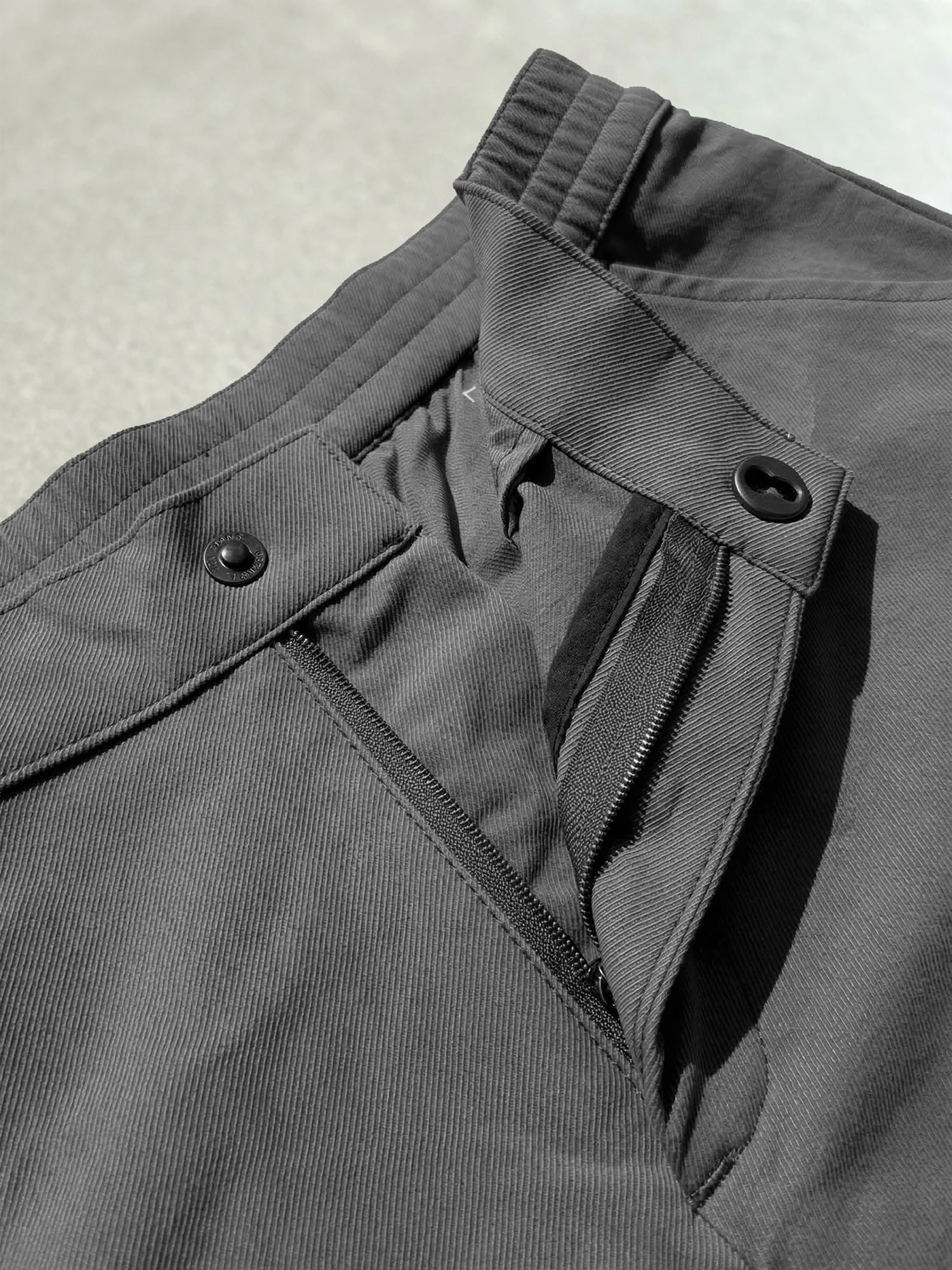 ALL-AROUND SHORTS - Image 4