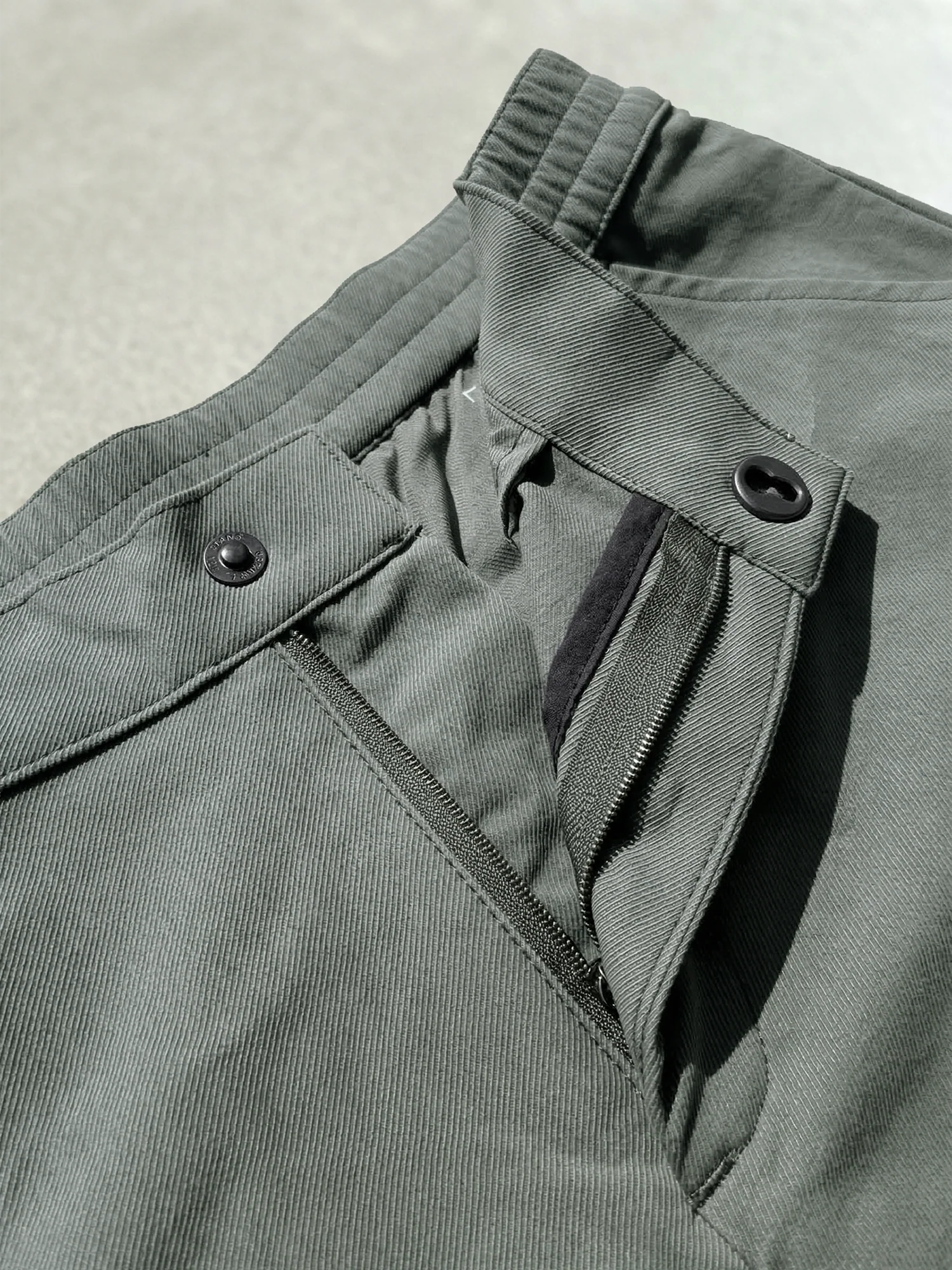 ALL-AROUND SHORTS - Image 9
