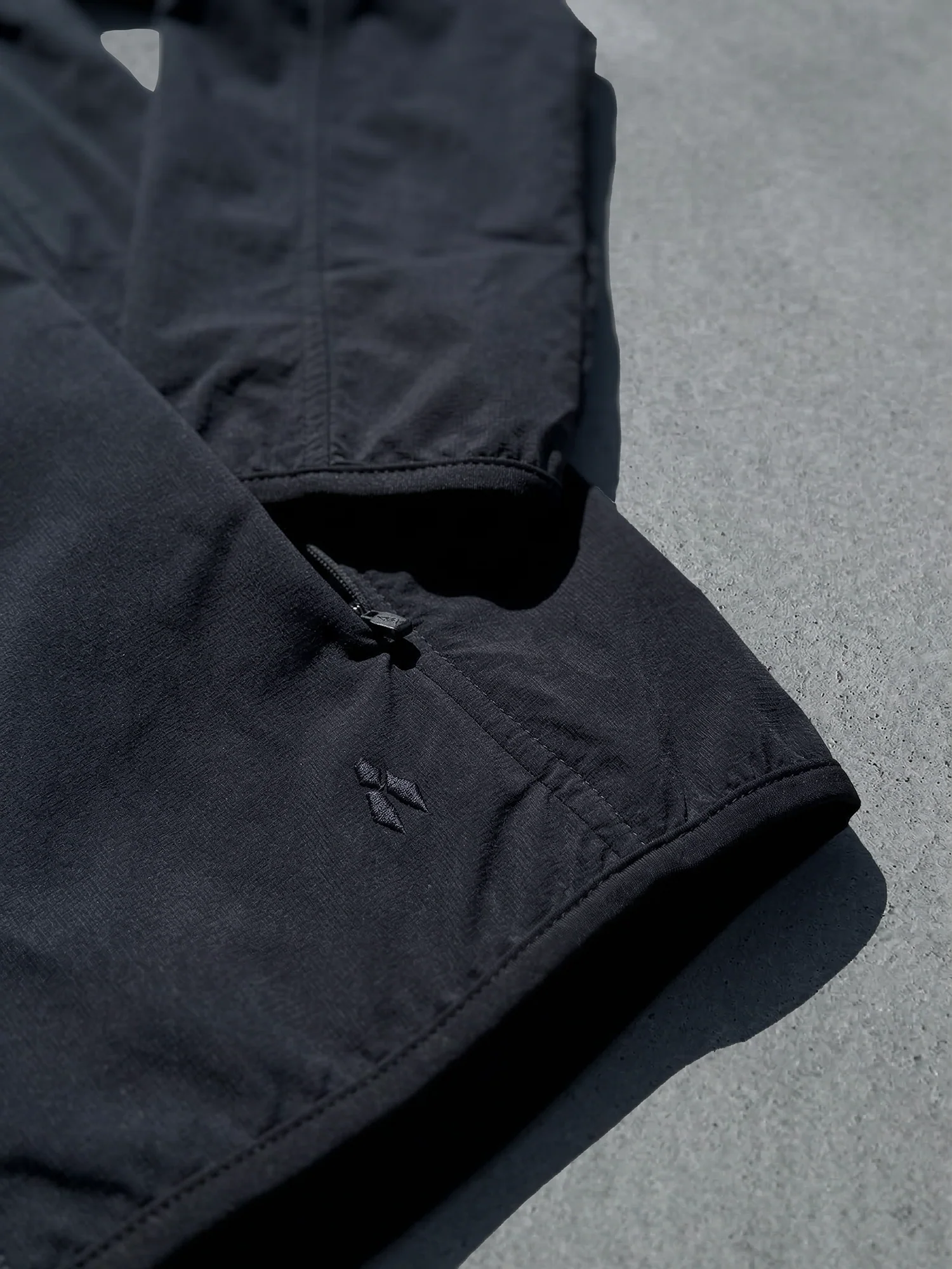 FREEDOM WINDBREAKER - Image 4
