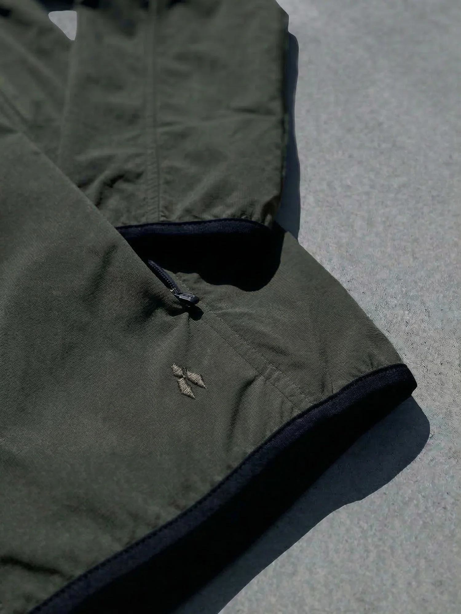 FREEDOM WINDBREAKER - Image 9
