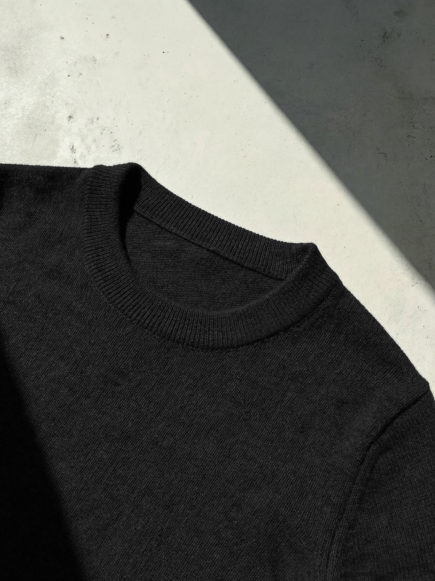 ULTRA MERINO PULLOVER - Image 18