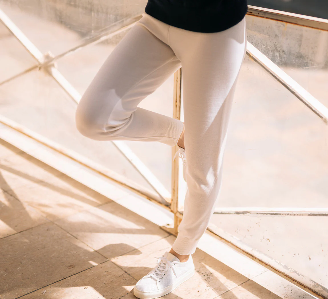 WOMAN MERINO JOGGERS - Image 3