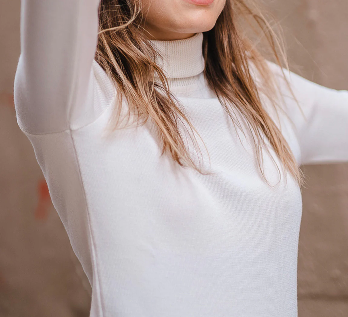 WOMAN MERINO TURTLENECK - Image 8